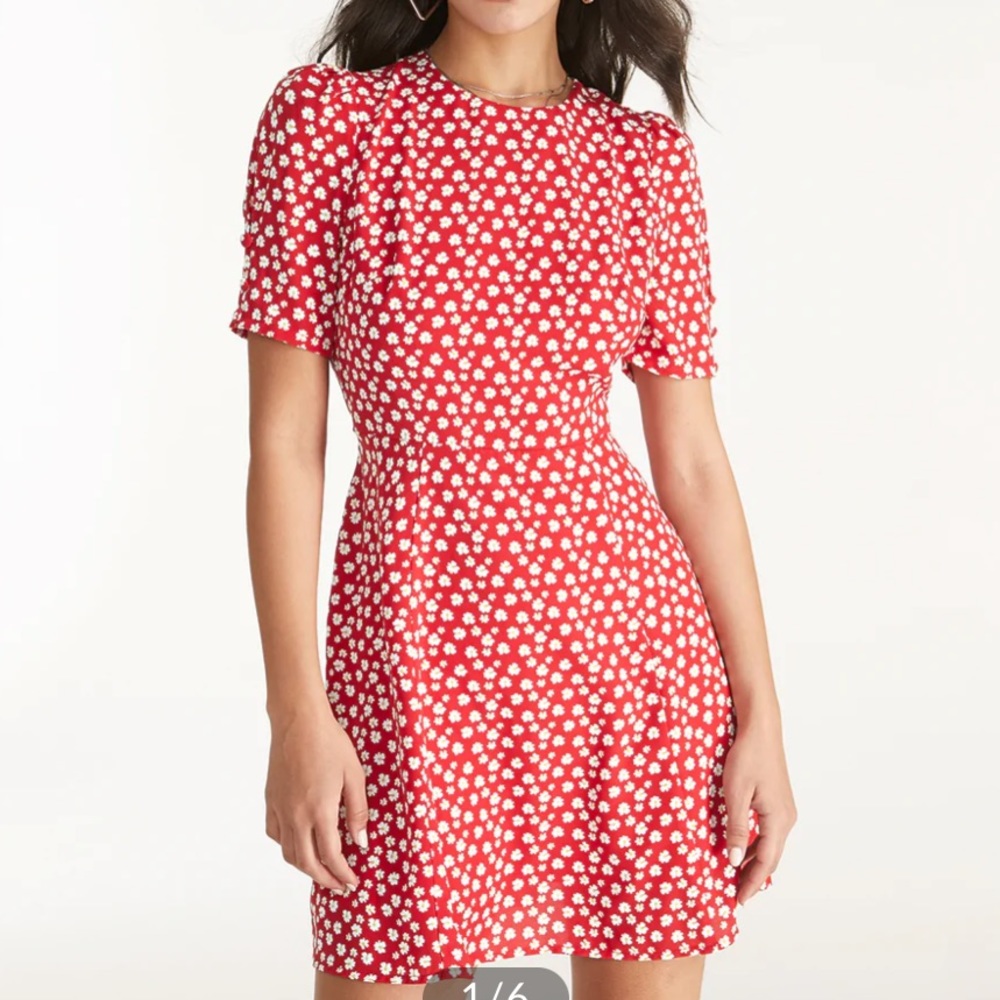 NWT Commense Red Floral Dress